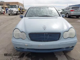 2002 Mercedes-Benz C 230/260/280/320 with VIN WDBRF61JX2F192056, listed as a IAAI auction lot 41664892 with 202,634 mi miles and . Bid and sale history available at carsss.com. Image 6.