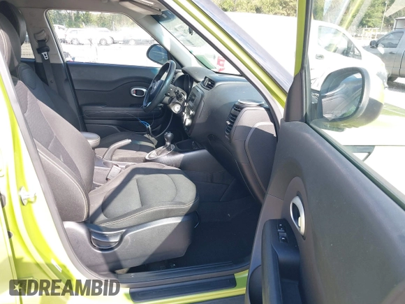 2015 Kia Soul + with VIN KNDJP3A5XF7754227, listed as a IAAI auction lot 40522676 with 186,390 mi miles. Bid and sale history available at carsss.com. Image 5.