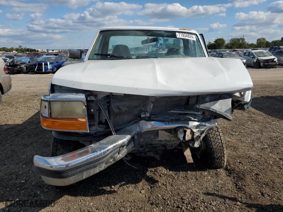 1997 Ford F-250 HD with VIN 1FTHF26F4VEA21095, listed as a Copart auction lot 71934824 with 214,047 mi miles and Salvage Title. Bid and sale history available at carsss.com. Image 5.