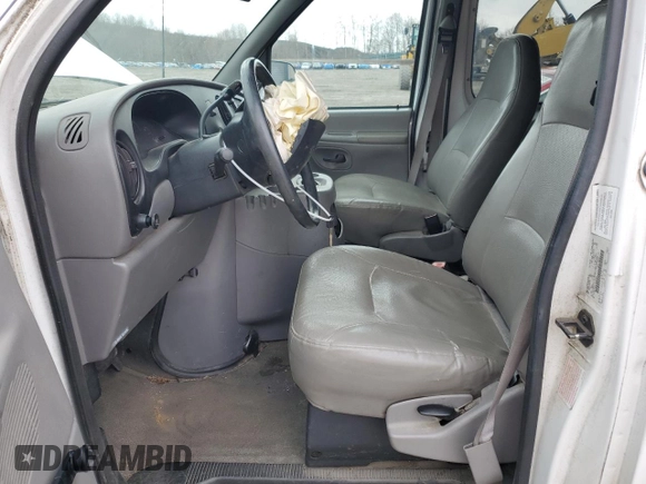 2000 Ford Econoline Cargo with VIN 1FTRE1422YHB49985, listed as a Copart auction lot 52308475 with 78,093 mi miles and Salvage Title. Bid and sale history available at carsss.com. Image 7.