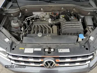 2019 Volkswagen Atlas SE with VIN 1V2DR2CA2KC537413, listed as a Copart auction lot 55360555 with 81,797 mi miles and Salvage title. Bid and sale history available at DreamBid. Image 12.