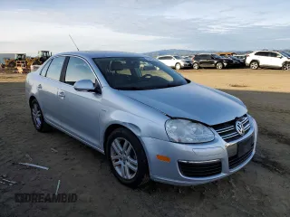 2007 Volkswagen Jetta с VIN 3VWEG81K57M137679, выставлен на аукционе Copart как лот 86480694 с пробегом 43 430 миль миль и Списание • Salvage title. История ставок и продаж доступна на DreamBid. Изображение 4.