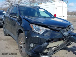 2018 Toyota RAV4 SE with VIN 2T3JFREVXJW817341, listed as a IAAI auction lot 41599972 with 99,739 mi miles. Bid and sale history available at carsss.com. Image 1.