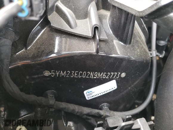 2022 BMW X4 M z VIN 5YM23EC02N9M62773, wystawiony jako Copart lot #53100254 z przebiegiem 9566 mil mil oraz Szkody całkowita. Historia ofert i sprzedaży dostępna na DreamBid. Obrazek 13.