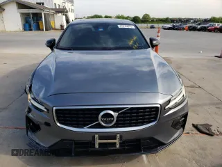 2019 Volvo S60 R-Design with VIN 7JRA22TM7KG013011, listed as a Copart auction lot 47976873 with 14,425 mi miles. Bid and sale history available at carsss.com. Image 5.