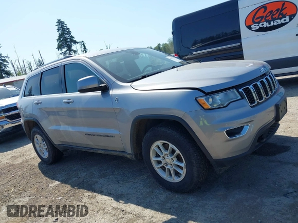2020 Jeep Grand Cherokee Altitude z VIN 1C4RJFAG6LC163354, wystawiony jako IAAI lot #42349438 z przebiegiem 115 731 mil mil oraz . Historia ofert i sprzedaży dostępna na DreamBid. Obrazek 14.