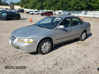 1998 Honda Accord LX with VIN 1HGCG5644WA258106, listed as a Copart auction lot 57265985 with 135,947 mi miles and Clean title. Bid and sale history available at DreamBid. Image 1.