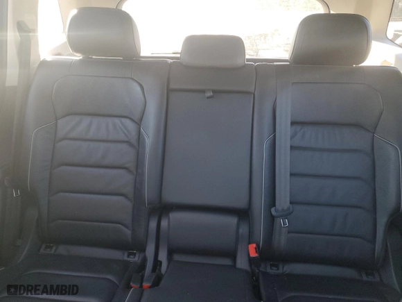 2019 Volkswagen Tiguan SEL Premium with VIN 3VV4B7AX4KM063362, listed as a Copart auction lot 48577755 with 93,927 mi miles and Salvage Title. Bid and sale history available at carsss.com. Image 10.