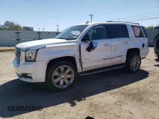 2018 GMC Yukon Denali with VIN 1GKS1CKJ8JR231789, listed as a Copart auction lot 45655024 with 76,085 mi miles and Salvage Title. Bid and sale history available at carsss.com. Image 1.