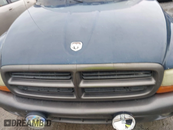 2002 Dodge Durango Sport with VIN 1B4HS38NX2F207183, listed as a IAAI auction lot 41373134 with 288,015 mi miles. Bid and sale history available at carsss.com. Image 10.