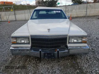 1991 Cadillac Brougham z VIN 1G6DW54E6MR710852, wystawiony jako Copart lot #76027004 z przebiegiem Nie podano mil oraz Szkody całkowita. Historia ofert i sprzedaży dostępna na DreamBid. Obrazek 5.