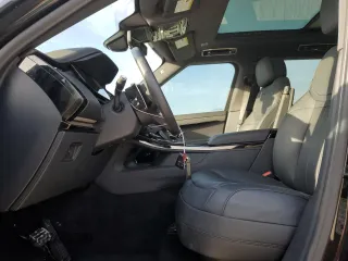 2023 Land Rover Range Rover Sport SE with VIN SAL1P9EU3PA106147, listed as a Copart auction lot 77644384 with 24,587 mi miles and Clean Title. Bid and sale history available at DreamBid. Image 7.