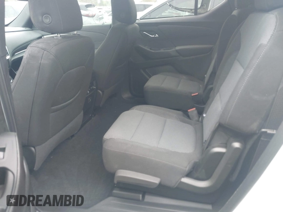 2023 Chevrolet Traverse LT Cloth z VIN 1GNERGKWXPJ318774, wystawiony jako IAAI lot #41938154 z przebiegiem 20 727 mil mil oraz . Historia ofert i sprzedaży dostępna na DreamBid. Obrazek 8.