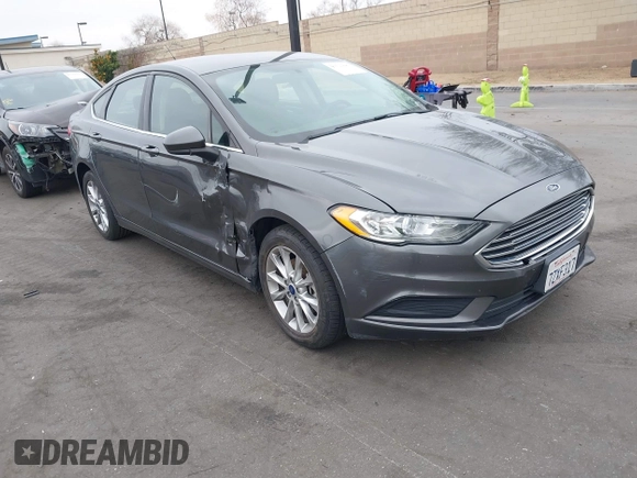 2017 Ford Fusion SE with VIN 3FA6P0HD5HR293845, listed as a IAAI auction lot 41723687 with 107,264 mi miles. Bid and sale history available at carsss.com. Image 1.
