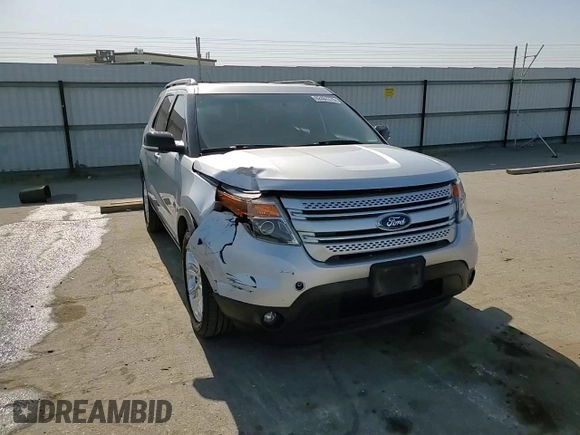 2013 Ford Explorer XLT z VIN 1FM5K7D86DGB70381, wystawiony jako Copart lot #62401775 z przebiegiem 146 545 mil mil oraz Szkoda całkowita • Salvage title. Historia ofert i sprzedaży dostępna na DreamBid. Obrazek 14.