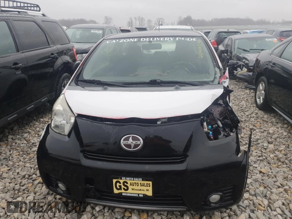 2013 Scion iQ with VIN JTNJJXB09DJ025885, listed as a Copart auction lot 45406845 with 63,679 mi miles and Salvage title. Bid and sale history available at DreamBid. Image 5.