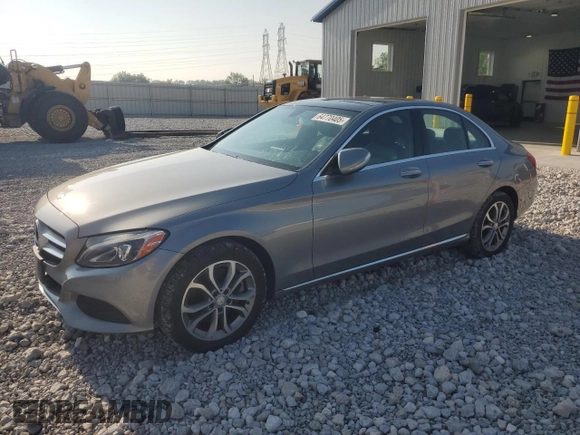 2015 Mercedes-Benz C 300 Luxury z VIN 55SWF4KB2FU007247, wystawiony jako Copart lot #64770405 z przebiegiem 116 452 mil mil oraz Czysty tytuł • Clean title. Historia ofert i sprzedaży dostępna na DreamBid. Obrazek 1.
