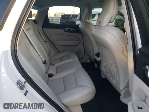 2020 Volvo XC60 Inscription with VIN YV4102DL0L1590426, listed as a Copart auction lot 83150784 with 49,154 mi miles and Salvage title. Bid and sale history available at DreamBid. Image 12.