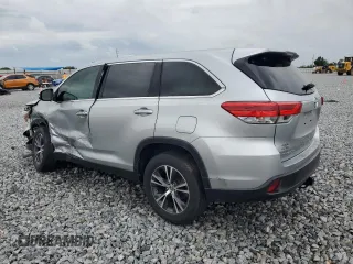 2019 Toyota Highlander LE z VIN 5TDZZRFH0KS361419, wystawiony jako Copart lot #58842235 z przebiegiem 98 295 mil mil oraz Szkoda całkowita • Salvage title. Historia ofert i sprzedaży dostępna na DreamBid. Obrazek 2.