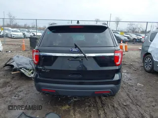 2016 Ford Explorer с VIN 1FM5K7B80GGB03833, выставлен на аукционе IAAI как лот 41709596 с пробегом Не указан миль и . История ставок и продаж доступна на DreamBid. Изображение 17.