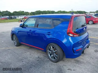 2020 Kia Soul GT-Line with VIN KNDJ63AU4L7084180, listed as a IAAI auction lot 40880083 with 20,927 mi miles. Bid and sale history available at carsss.com. Image 3.
