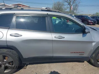 2016 Jeep Cherokee 75th Anniversary with VIN 1C4PJLCB5GW287420, listed as a IAAI auction lot 41984043 with 145,577 mi miles. Bid and sale history available at carsss.com. Image 13.