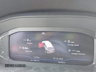 2021 Volkswagen Atlas SEL with VIN 1V2BR2CA4MC541523, listed as a IAAI auction lot 42326498 with 84,090 mi miles and . Bid and sale history available at DreamBid. Image 7.