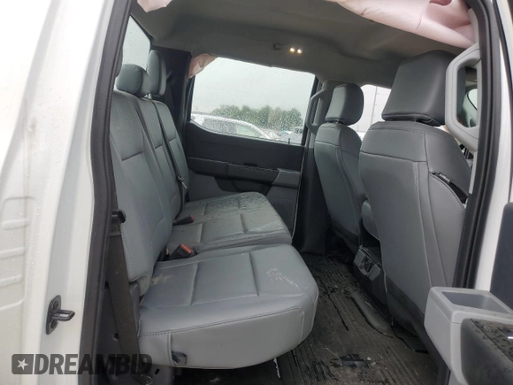 2024 Ford F-350 XL with VIN 1FD8W3HT6REE02974, listed as a Copart auction lot 55772355 with 1,453 mi miles and Salvage title. Bid and sale history available at DreamBid. Image 10.