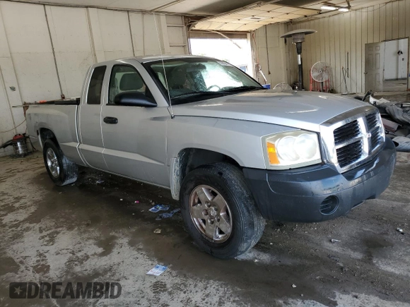 2006 Dodge Dakota ST with VIN 1D7HE22K96S505293, listed as a Copart auction lot 59994704 with 180,796 mi miles and Salvage Title. Bid and sale history available at DreamBid. Image 4.