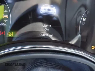 2017 Jeep Grand Cherokee Trailhawk с VIN 1C4RJFLGXHC670469, выставлен на аукционе IAAI как лот 42055116 с пробегом 99 801 миль миль и . История ставок и продаж доступна на DreamBid. Изображение 15.