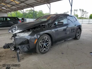 2022 BMW iX xDrive50 with VIN WB523CF02NCJ71343, listed as a Copart auction lot 53404674 with 14,917 mi miles and Salvage Title. Bid and sale history available at carsss.com. Image 1.