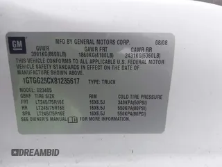 2008 GMC Savana Cargo Van with VIN 1GTGG25CX81235617, listed as a IAAI auction lot 41353274 with 209,888 mi miles. Bid and sale history available at carsss.com. Image 9.