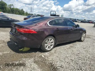 2016 Jaguar XF 35t Premium with VIN SAJBD4BV2GCY20426, listed as a Copart auction lot 71384854 with 94,339 mi miles and Salvage Title. Bid and sale history available at carsss.com. Image 3.