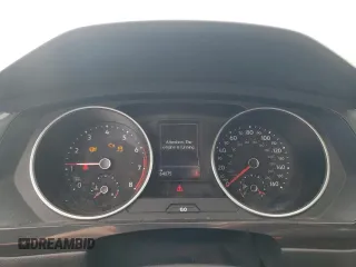 2018 Volkswagen Tiguan SEL z VIN 3VV2B7AX0JM017033, wystawiony jako Copart lot #85799204 z przebiegiem 64 075 mil mil oraz Szkoda całkowita • Salvage title. Historia ofert i sprzedaży dostępna na DreamBid. Obrazek 9.