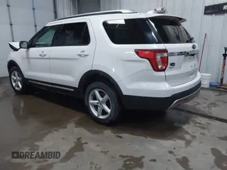 2016 Ford Explorer XLT z VIN 1FM5K8D88GGA95967, wystawiony jako IAAI lot #41758697 z przebiegiem 146 908 mil mil oraz . Historia ofert i sprzedaży dostępna na DreamBid. Obrazek 3.