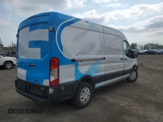 2015 Ford Transit Cargo with VIN 1FTNR2CM2FKB24077, listed as a Copart auction lot 57963285 with 239,419 mi miles and Salvage title. Bid and sale history available at DreamBid. Image 3.