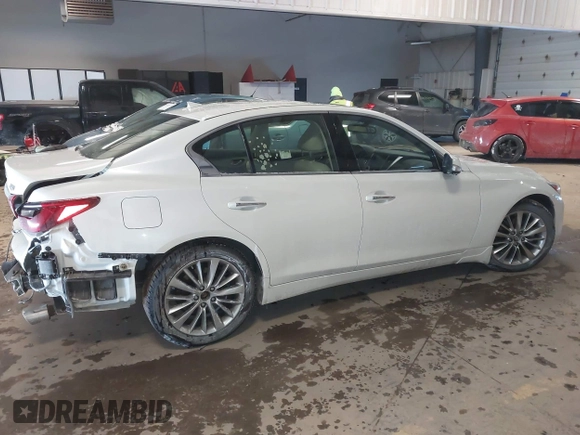 2021 Infiniti Q50 Luxe with VIN JN1EV7BR9MM752020, listed as a IAAI auction lot 41602470 with 61,392 mi miles and . Bid and sale history available at DreamBid. Image 13.