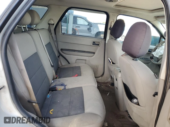 2008 Ford Escape XLT with VIN 1FMCU03108KE76203, listed as a Copart auction lot 51798345 with 275,972 mi miles and Salvage title. Bid and sale history available at DreamBid. Image 11.