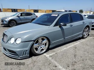 2006 Bentley Flying Spur with VIN SCBBR53W06C035174, listed as a Copart auction lot 67147665 with 220,082 mi miles and Clean title. Bid and sale history available at DreamBid. Image 1.