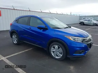 2019 Honda HR-V EX-L with VIN 3CZRU6H7XKM701638, listed as a IAAI auction lot 41900647 with 32,618 mi miles. Bid and sale history available at carsss.com. Image 1.
