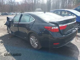 2014 Lexus ES 300h with VIN JTHBW1GG5E2066621, listed as a IAAI auction lot 42008057 with Not Provided miles and . Bid and sale history available at DreamBid. Image 3.