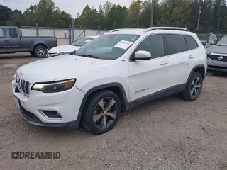2019 Jeep Cherokee Limited z VIN 1C4PJLDB8KD195916, wystawiony jako IAAI lot #40787056 z przebiegiem 147 047 mil mil oraz . Historia ofert i sprzedaży dostępna na DreamBid. Obrazek 21.