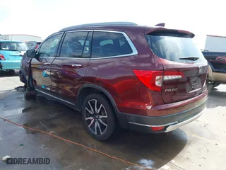 2019 Honda Pilot Touring 8-Passenger with VIN 5FNYF5H95KB009122, listed as a IAAI auction lot 41573338 with 85,845 mi miles. Bid and sale history available at carsss.com. Image 3.