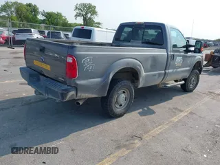 2013 Ford F-250 XL with VIN 1FTBF2B62DEB30570, listed as a IAAI auction lot 42389432 with 77,983 mi miles and . Bid and sale history available at DreamBid. Image 4.