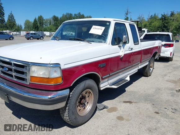 1995 Ford F-250 with VIN 1FTHX25G9SKC21619, listed as a IAAI auction lot 42614230 with 226,317 mi miles and . Bid and sale history available at DreamBid. Image 2.