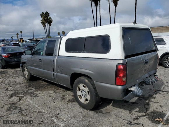 2006 Chevrolet Silverado 1500 LT1 with VIN 1GCEC19V56Z223754, listed as a Copart auction lot 42814145 with 245,306 mi miles and Salvage Title. Bid and sale history available at carsss.com. Image 2.