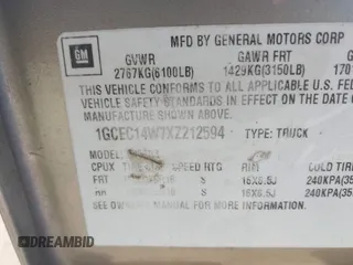 1999 Chevrolet Silverado 1500 with VIN 1GCEC14W7XZ212594, listed as a IAAI auction lot 41667439 with 209,911 mi miles. Bid and sale history available at carsss.com. Image 9.