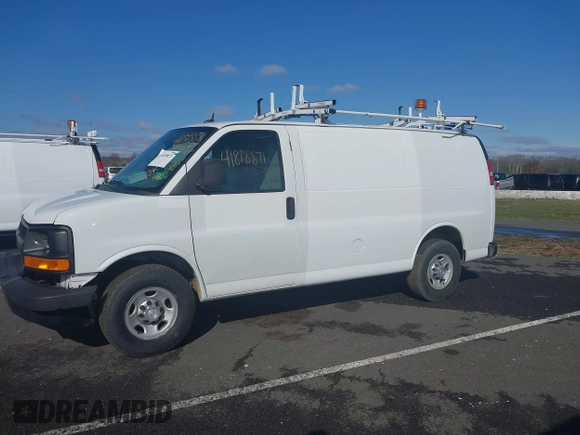 2015 Chevrolet Express Cargo with VIN 1GCWGFCF1F1161498, listed as a IAAI auction lot 41878871 with 157,365 mi miles. Bid and sale history available at carsss.com. Image 14.