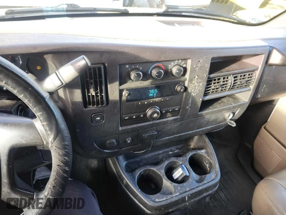 2013 Chevrolet Express Cargo с VIN 1GCWGFBA8D1140117, выставлен на аукционе IAAI как лот 42792032 с пробегом 185 814 миль миль и . История ставок и продаж доступна на DreamBid. Изображение 35.