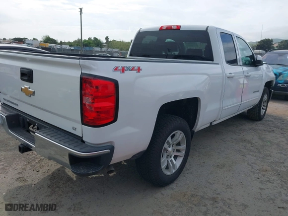 2017 Chevrolet Silverado 1500 LT with VIN 1GCVKREC2HZ206516, listed as a IAAI auction lot 42028681 with 40,761 mi miles. Bid and sale history available at carsss.com. Image 4.
